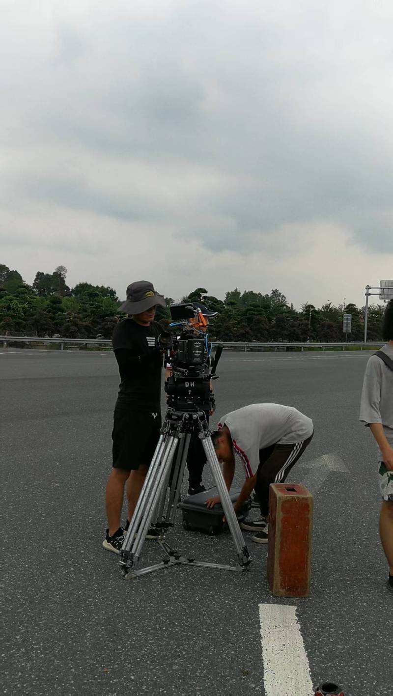 七星关区TVC拍摄公司：唤醒集体记忆，构建跨代际沟通桥梁